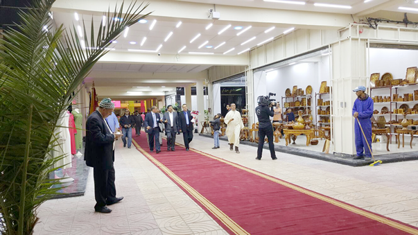 تجار أسواق إنزكان يتساءلون عن موقع مدينتهم من الحركية الاقتصادية المصاحبة لكأس إفريقيا