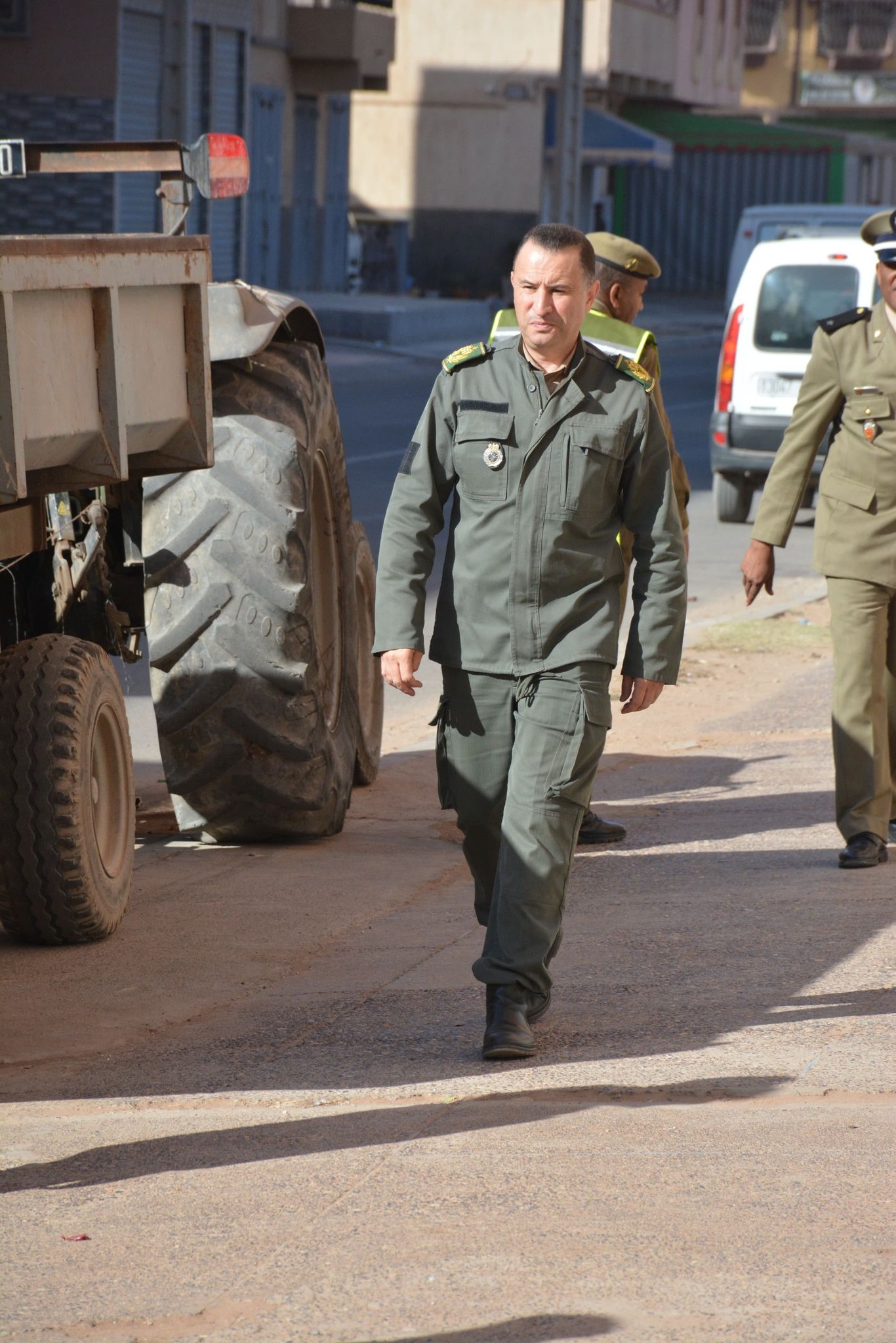 آيت ملول: حملة جديدة لتحرير الملك العمومي بقيادة الباشا رئيس الملحقة الإدارية الأولى