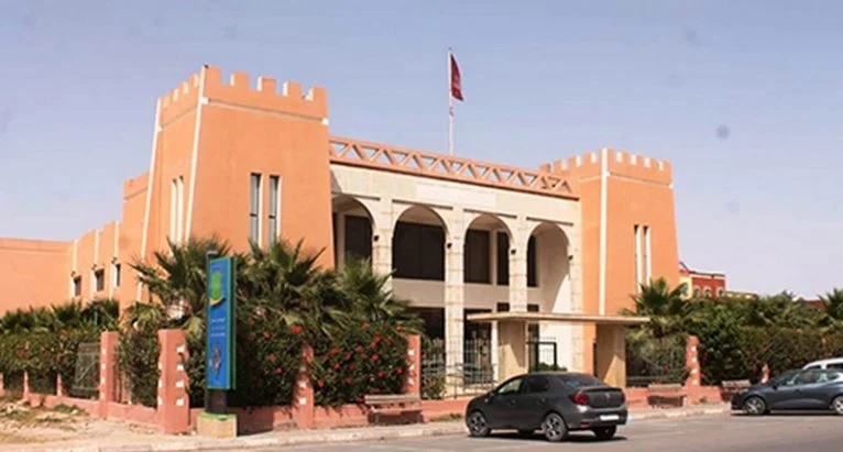 هزّة سياسية في بلفاع: عضو معارض يستقيل ويعلن “تبخر الوعود الكبرى” لحزب التجمع الوطني للأحرار