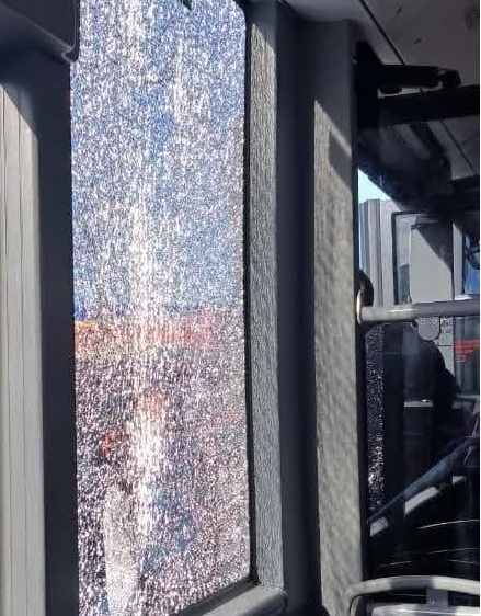 أكادير: تخريب حافلة قرب مؤسسة تعليمية ينتهي بتوقيف قاصر