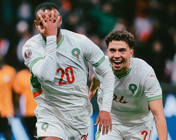 أسود الأطلس يبدعون ويبلغون ثمن النهائي بثلاثية نظيفة أمام زامبيا