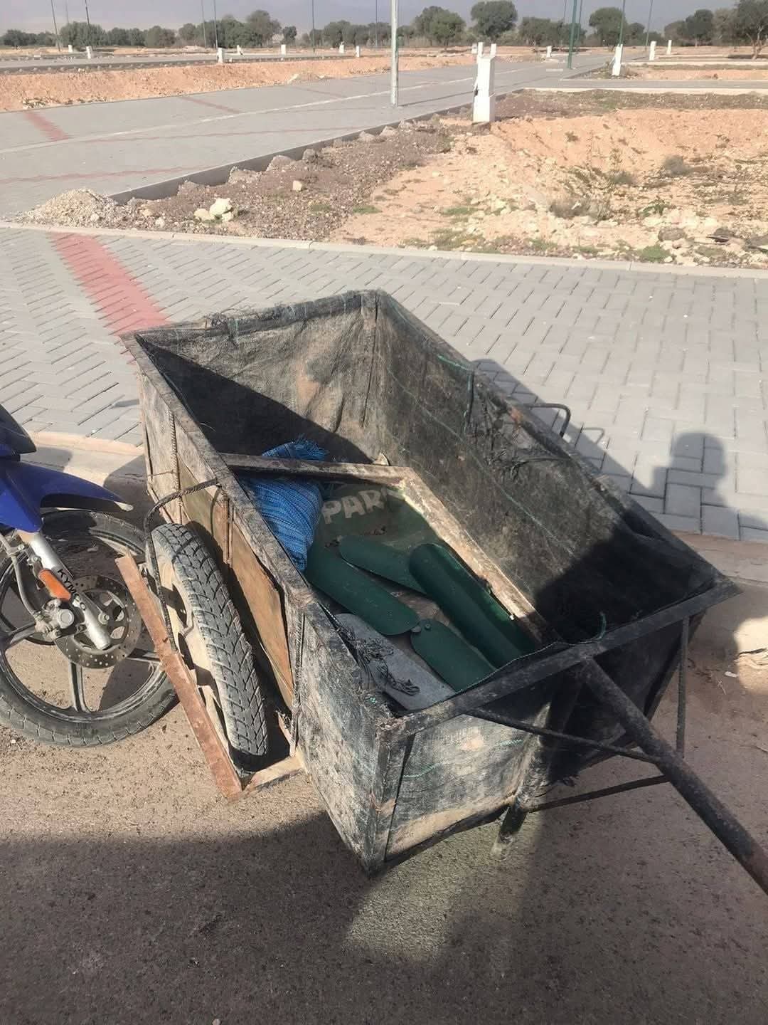 السلطة المحلية بالقليعة تُحبط سرقة أغطية أعمدة الإنارة… والتحقيق يقود إلى توقيف المشتري