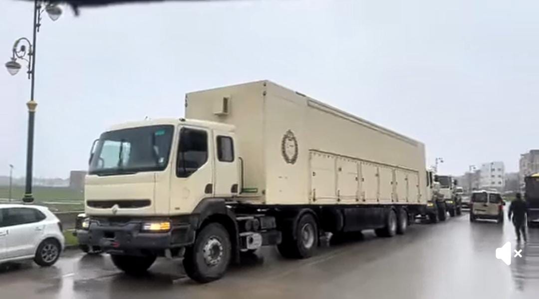 القصر الكبير: بتعليمات من جلالة الملك..القوات المسلحة الملكية تتدخل لدعم المتضررين من فيضانات وادي اللوكوس