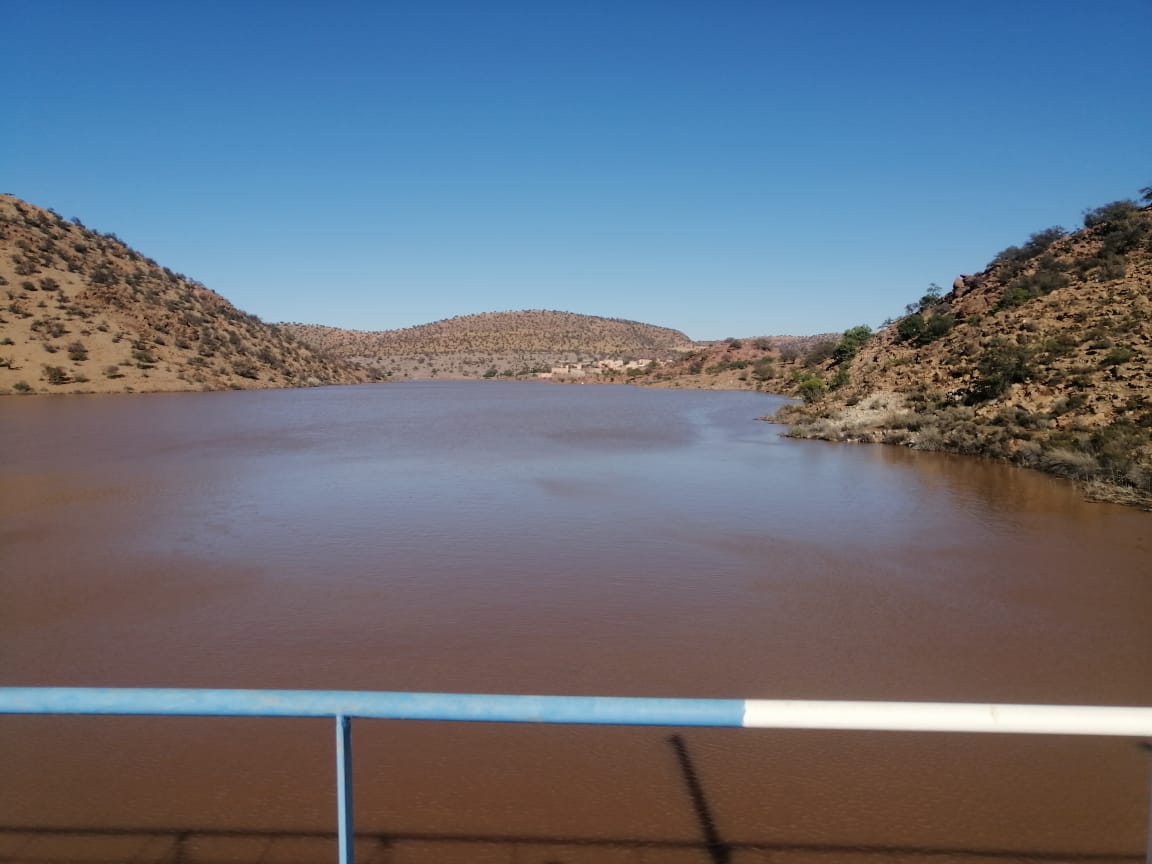 سد “أهل سوس” ينتعش بفضل التساقطات المطرية الأخيرة ويعيد الأمل لساكنة الجبال بإقليم اشتوكة آيت باها