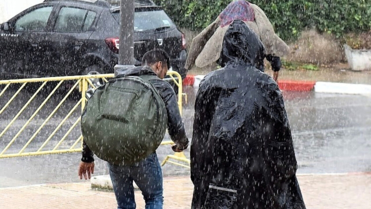 اضطرابات جوية .. تعليق الدراسة بعد زوال الجمعة وطيلة يوم السبت بأكادير إداوتنان