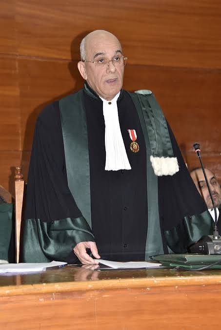 أكادير: تتويج الوكيل العام للملك لدى محكمة الاستئناف بوسام الاستحقاق من الدرجة الممتازة