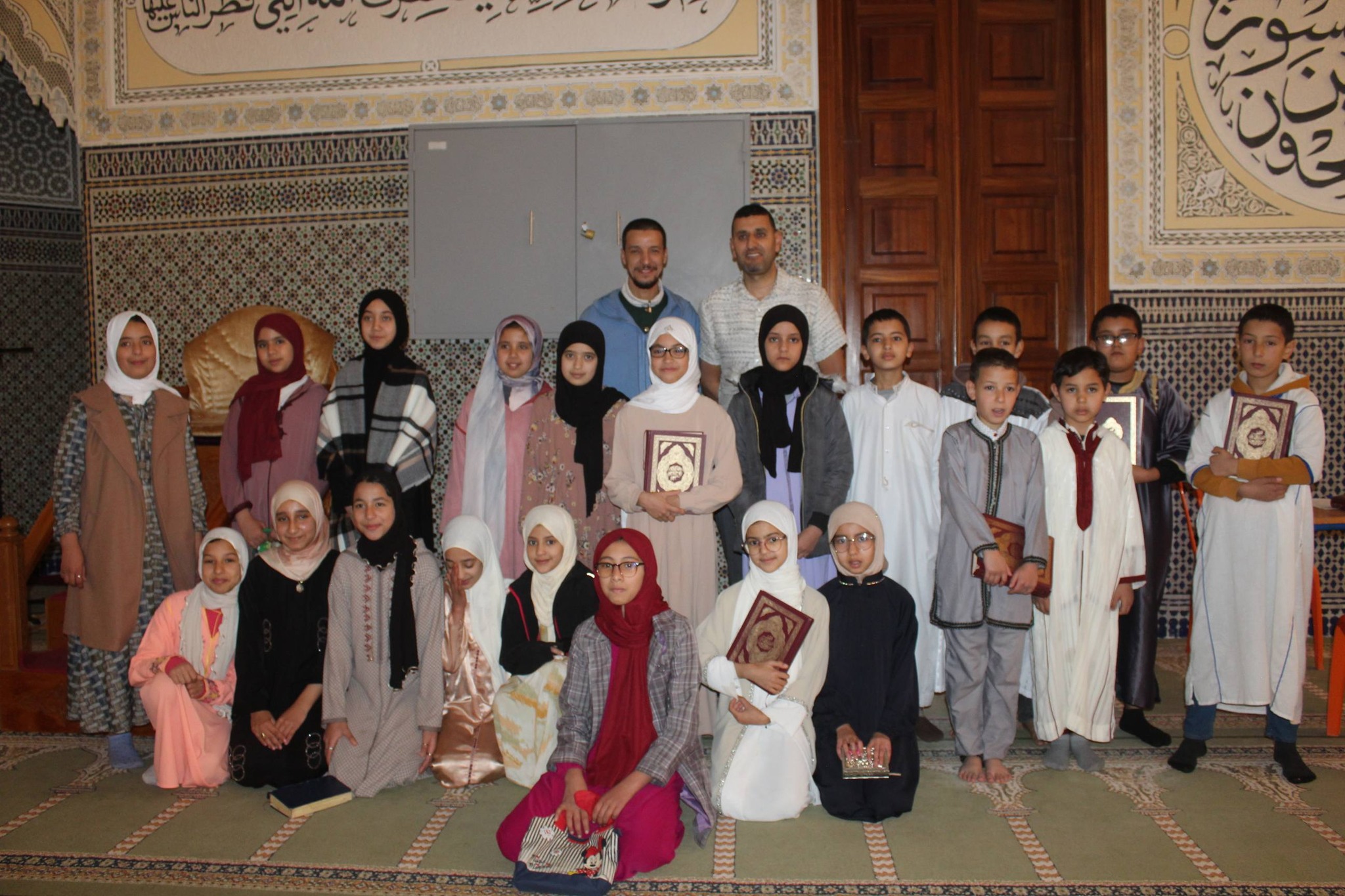 ناشئة أيت بها تتألق في مسابقة حفظ وتجويد القرآن الكريم