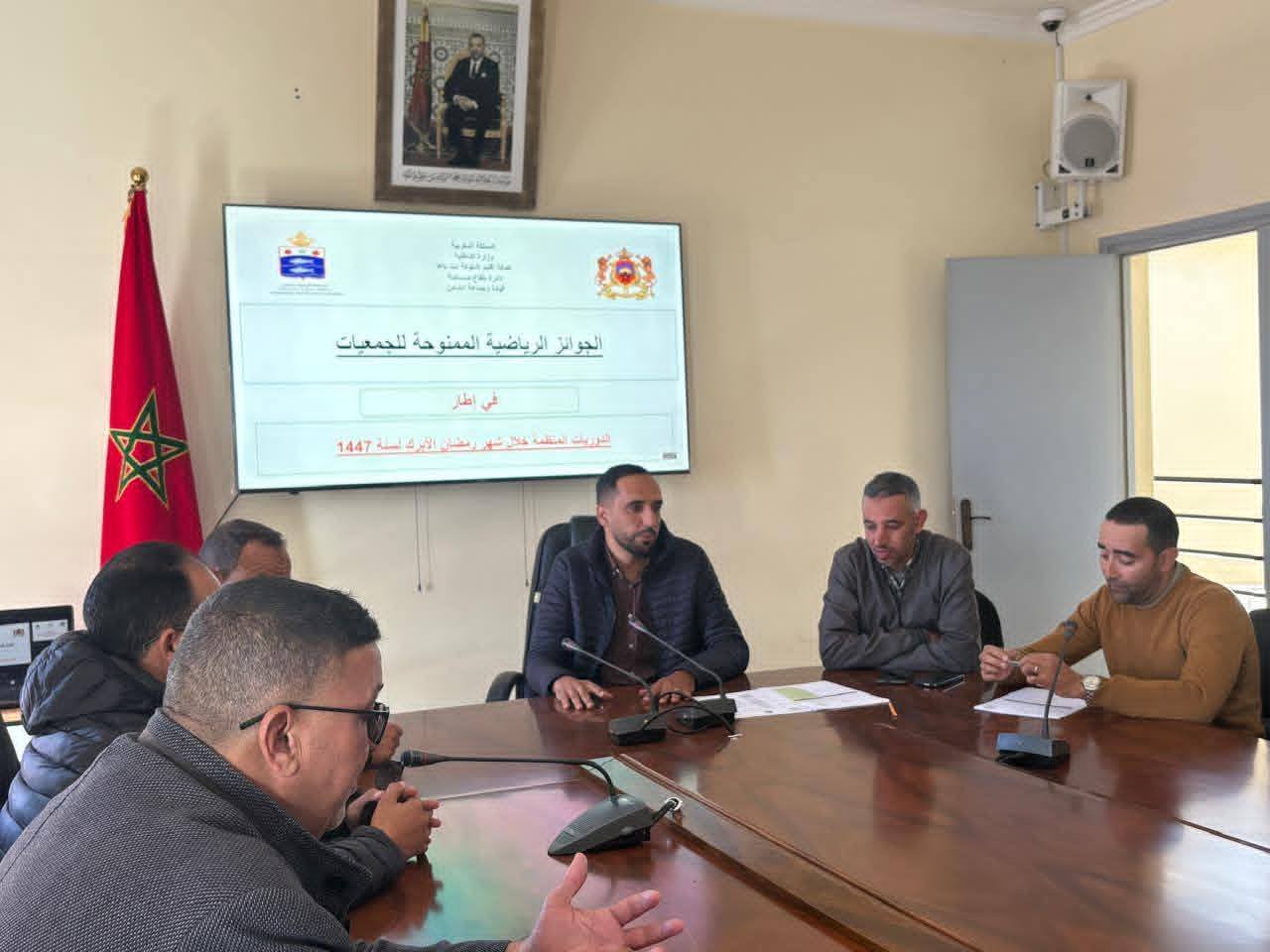 تعزيزاً للعمل الجمعوي.. مجلس إنشادن يدعم الدوريات الكروية الرمضانية