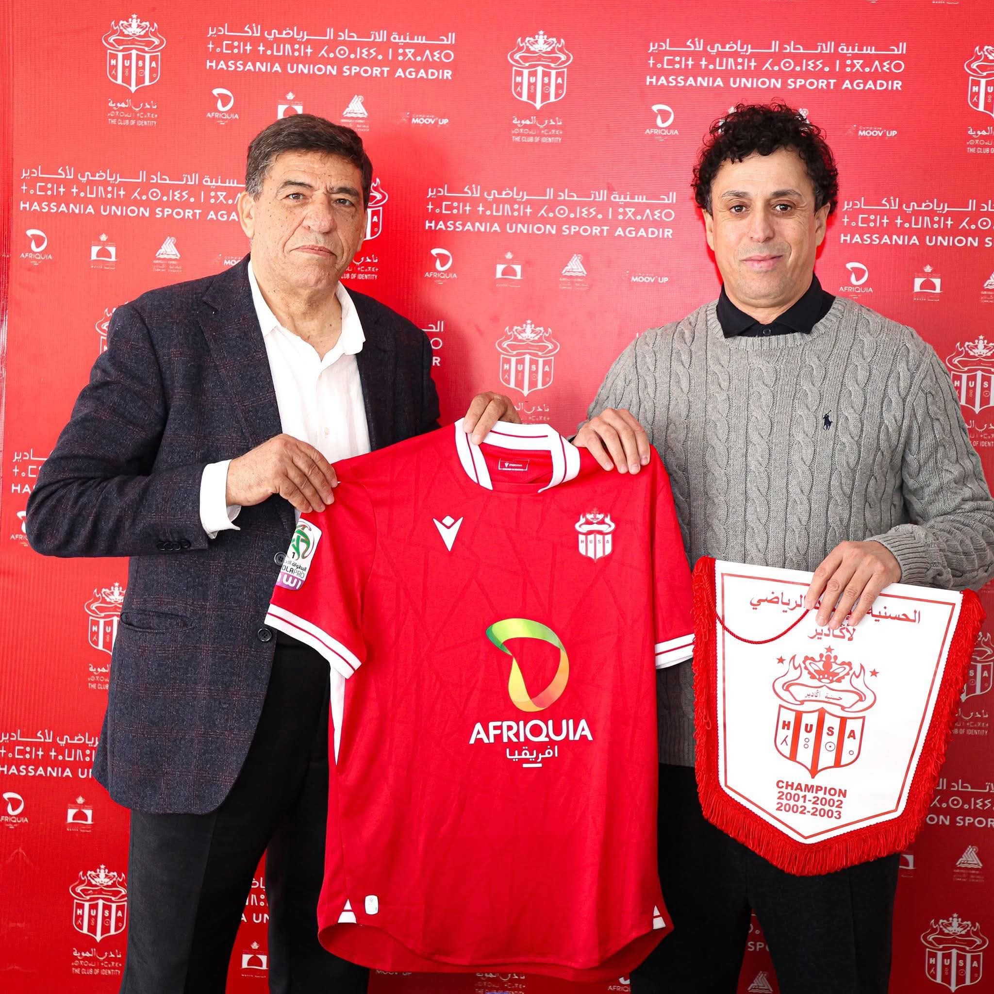 مهمة إنقاذ “الغزال السوسي”: هلال الطير يقود دفة الحسنية في مرحلة الإياب.