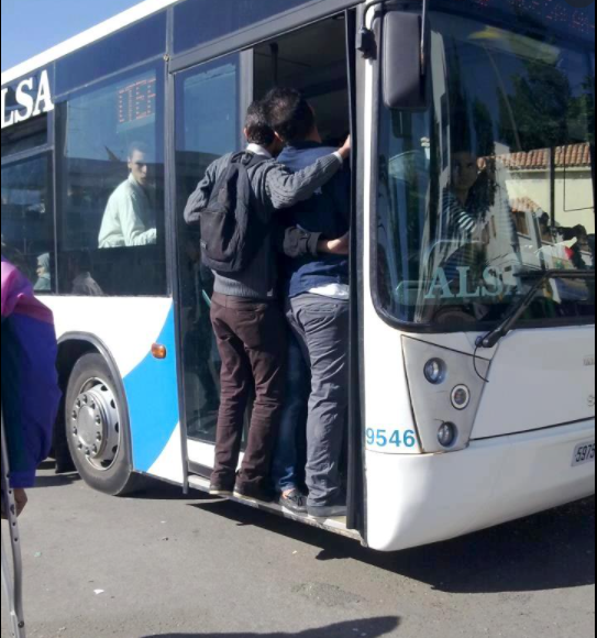 النقل المدرسي بإقليم اشتوكة آيت باها: رافعة أساسية لمحاربة الهدر وتعزيز تكافؤ الفرص