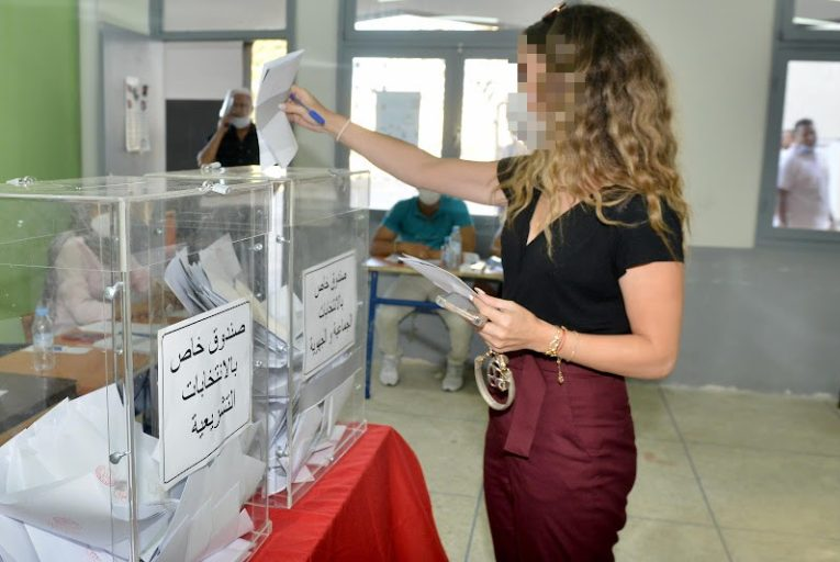 الديمقراطية الداخلية على المحك: كيف أثرت “تزكيات المقربين” على المشهد السياسي بسوس؟