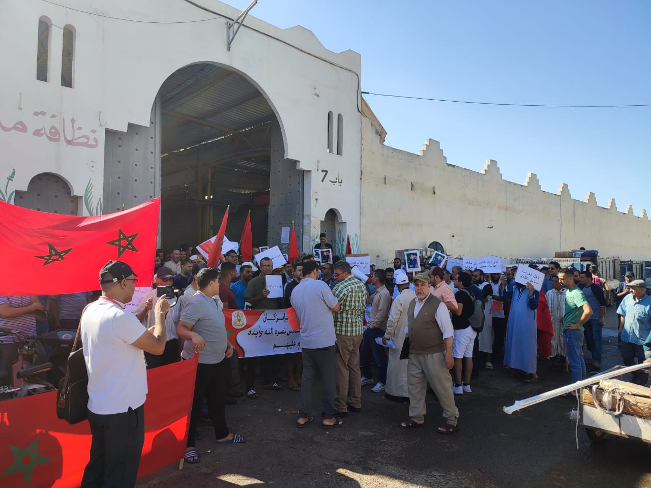 تجار سوق ثلاثاء كسيمة بإنزكان يطالبون بتأهيل شامل وتنظيم حديث للفضاء التجاري