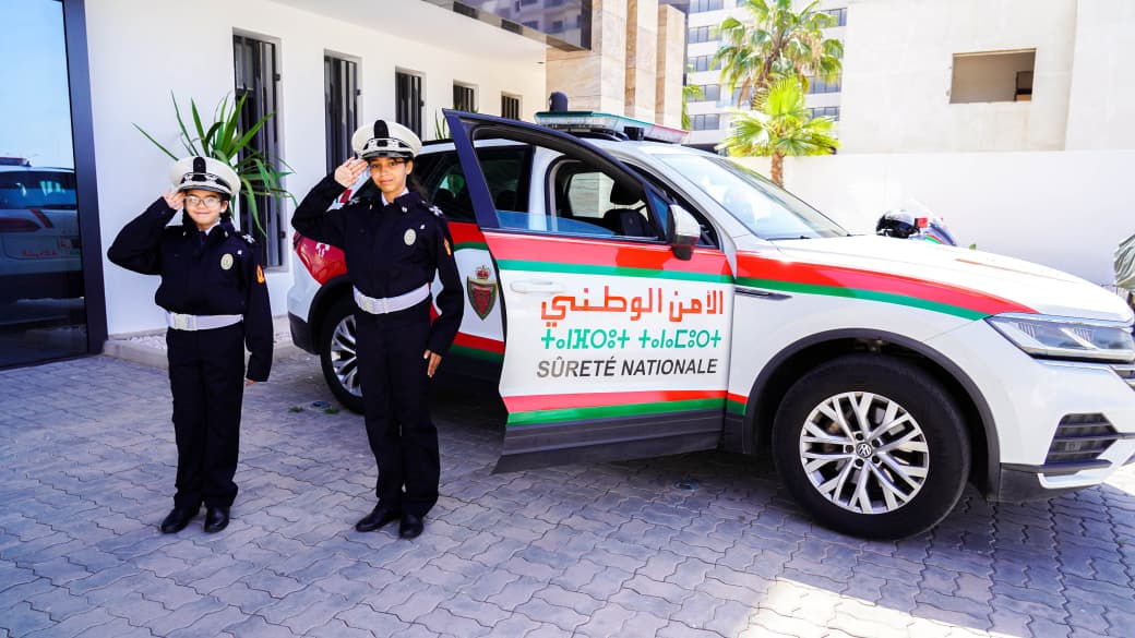 ولاية أمن أكادير تحتفي بالطفلتين “وئام وسارة”