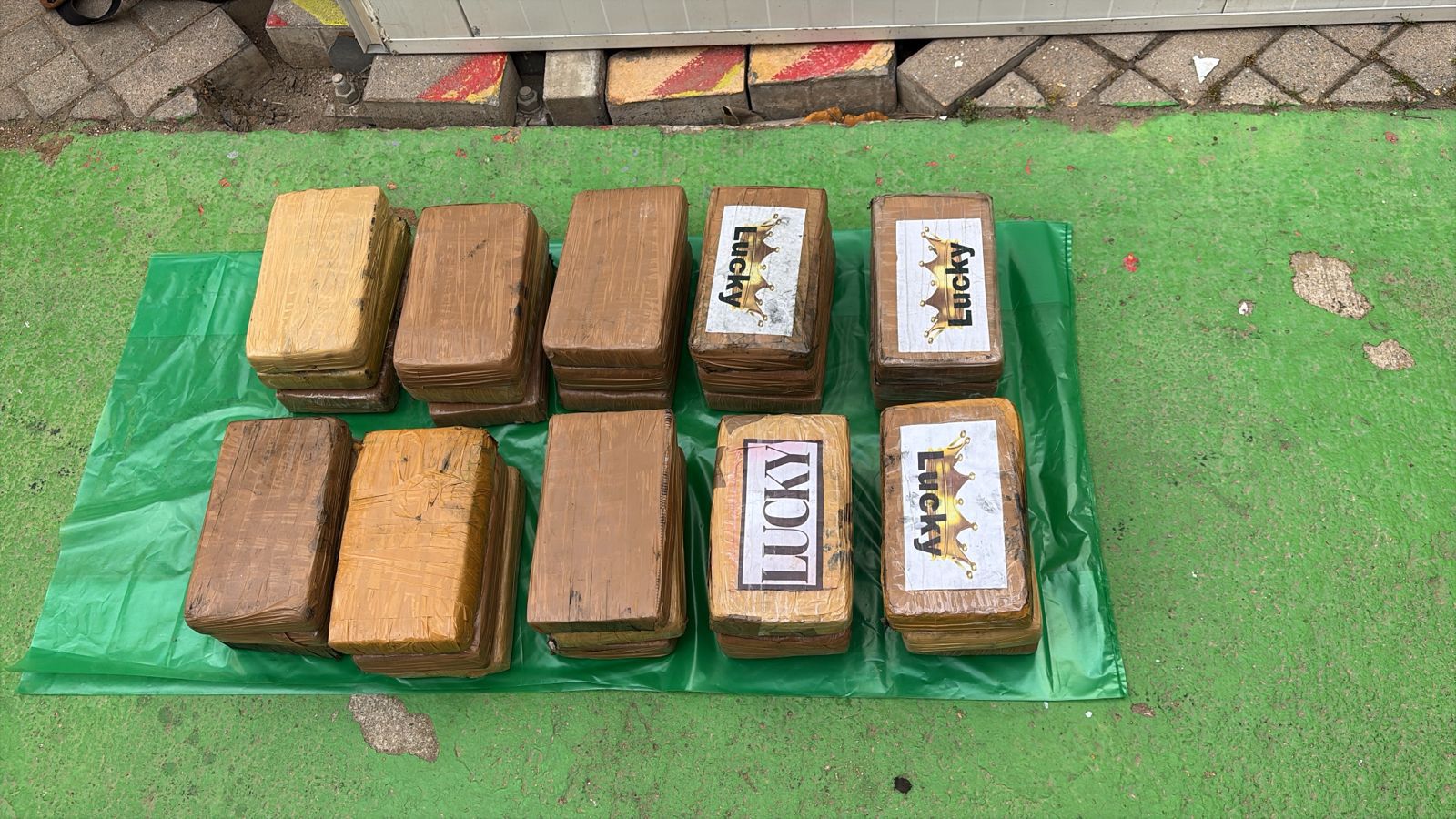 طنجة.. إحباط تهريب دولي لأزيد من 33 كلغ من الكوكايين بميناء طنجة المتوسط