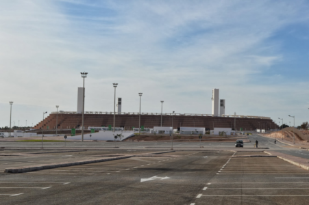 تحت جنح الظلام.. كيف تحولت جنبات ملعب ادرار بأكادير إلى ملاذ للممارسات المشبوهة؟