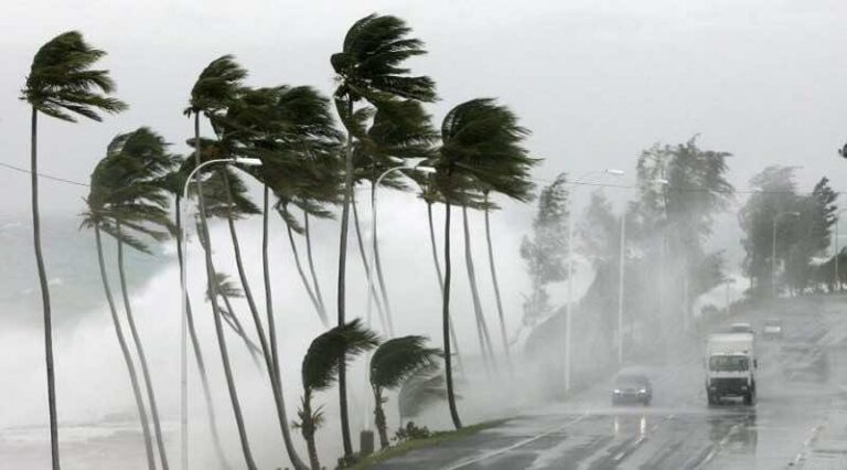 تحذير.. زخات رعدية محليا قوية مع هبات رياح وتساقط البرد اليوم في هذه المناطق