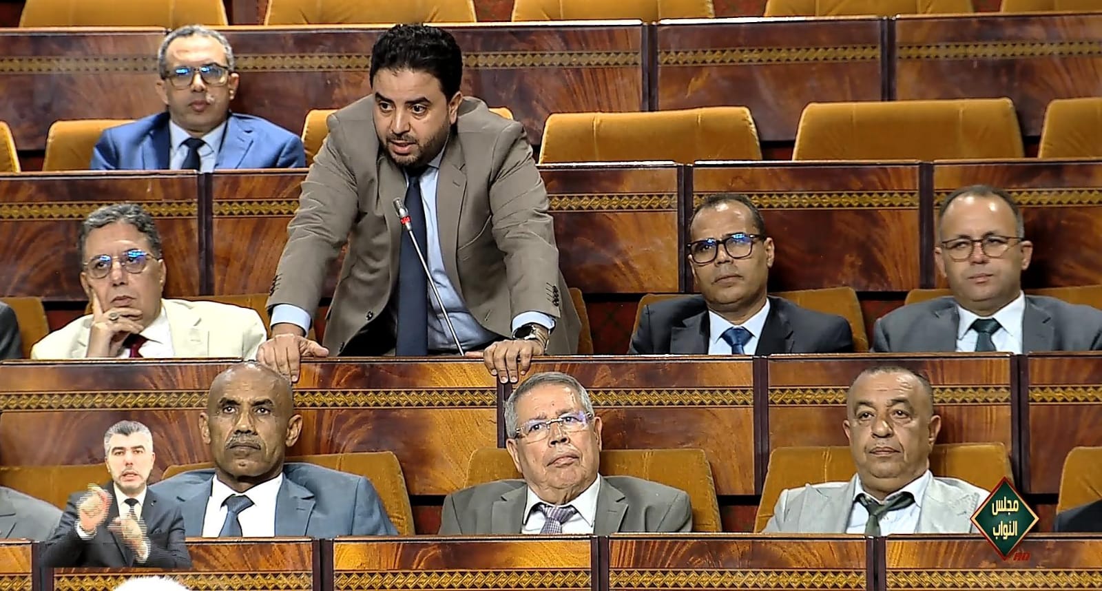 وسط استياء شعبي واسع.. برلماني يفتح النار على الحكومة بسبب عيد الأضحى”فيديو”