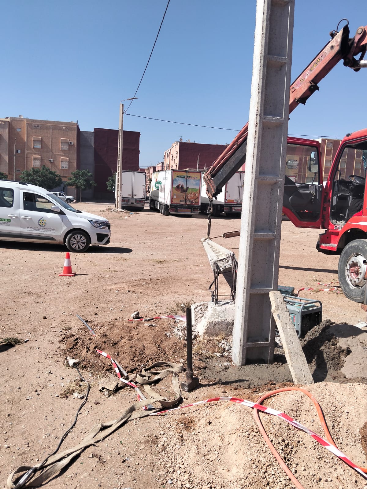 إصلاح عمود كهربائي إسمنتي بحي الفتح بايت ملول يزيل خطراً كان يهدد الساكنة