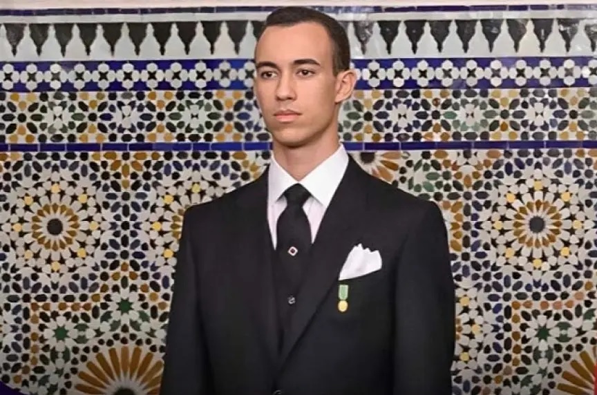 الشعب المغربي يحتفل غدا الجمعة بالذكرى الثالثة والعشرين لميلاد ولي العهد الأمير مولاي الحسن