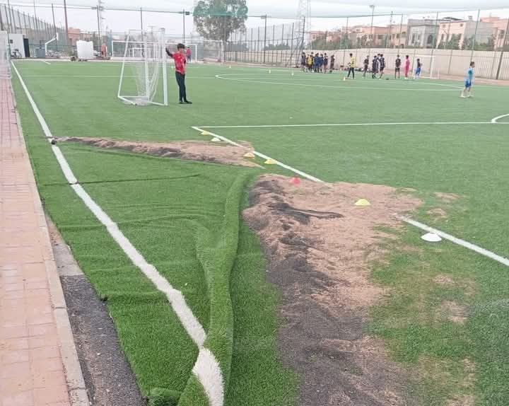 اتهامات بـ”هدر المال العام” تلاحق ملاعب القرب