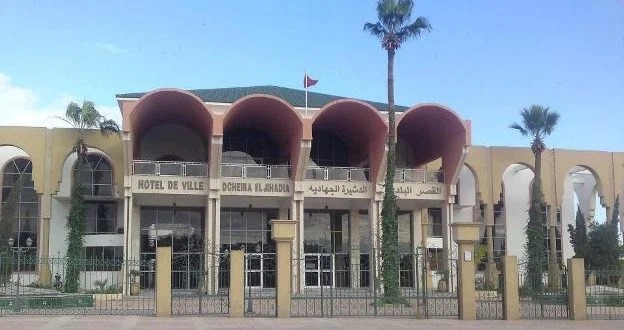 جماعة الدشيرة الجهادية تضع حدا للشائعات وتشرف على رحبة الاغنام استعدادا لعيد الاضحى