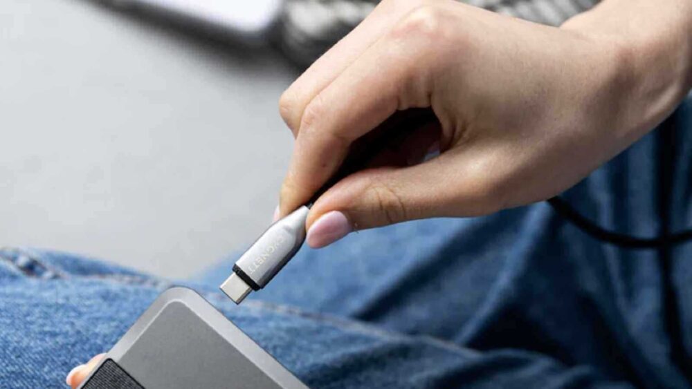 هل يؤثر طول كابل USB على سرعة الشحن؟