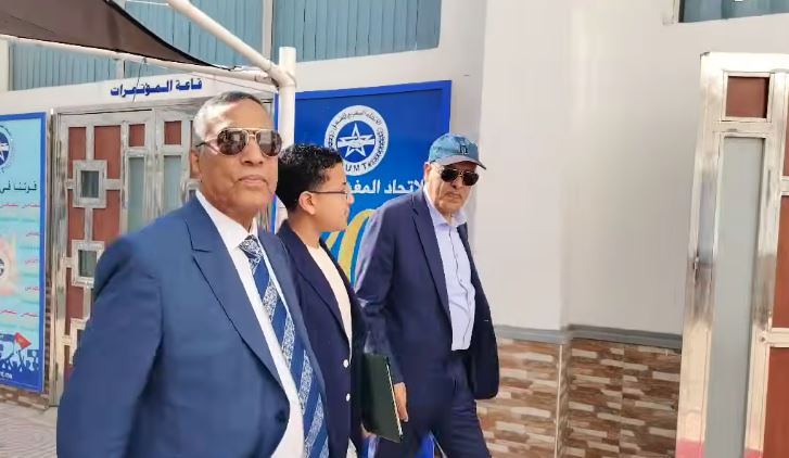 موخاريق: إصلاح سوق الشغل أولوية ملحّة وقانون الإضراب “تكبيلي” لا يعكس روح الدستور