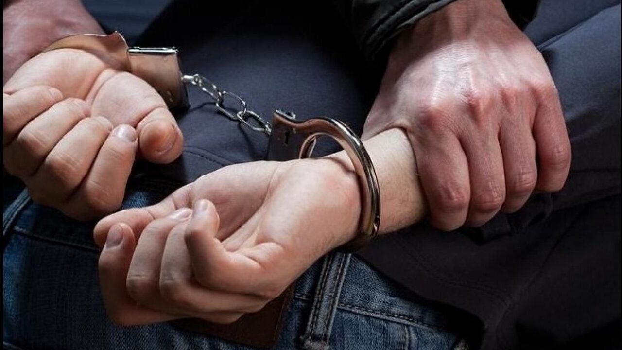 توقيف أربعيني متلبسا باحتجاز والاعتداء جنسيا على طفلة عمرها 5 سنوات