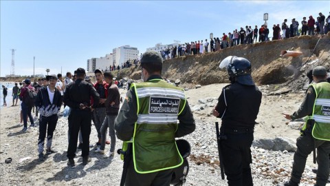 السلطات المغربية تُحبط محاولة جماعية للهجرة السرية من الفنيدق نحو سبتة المحتلة