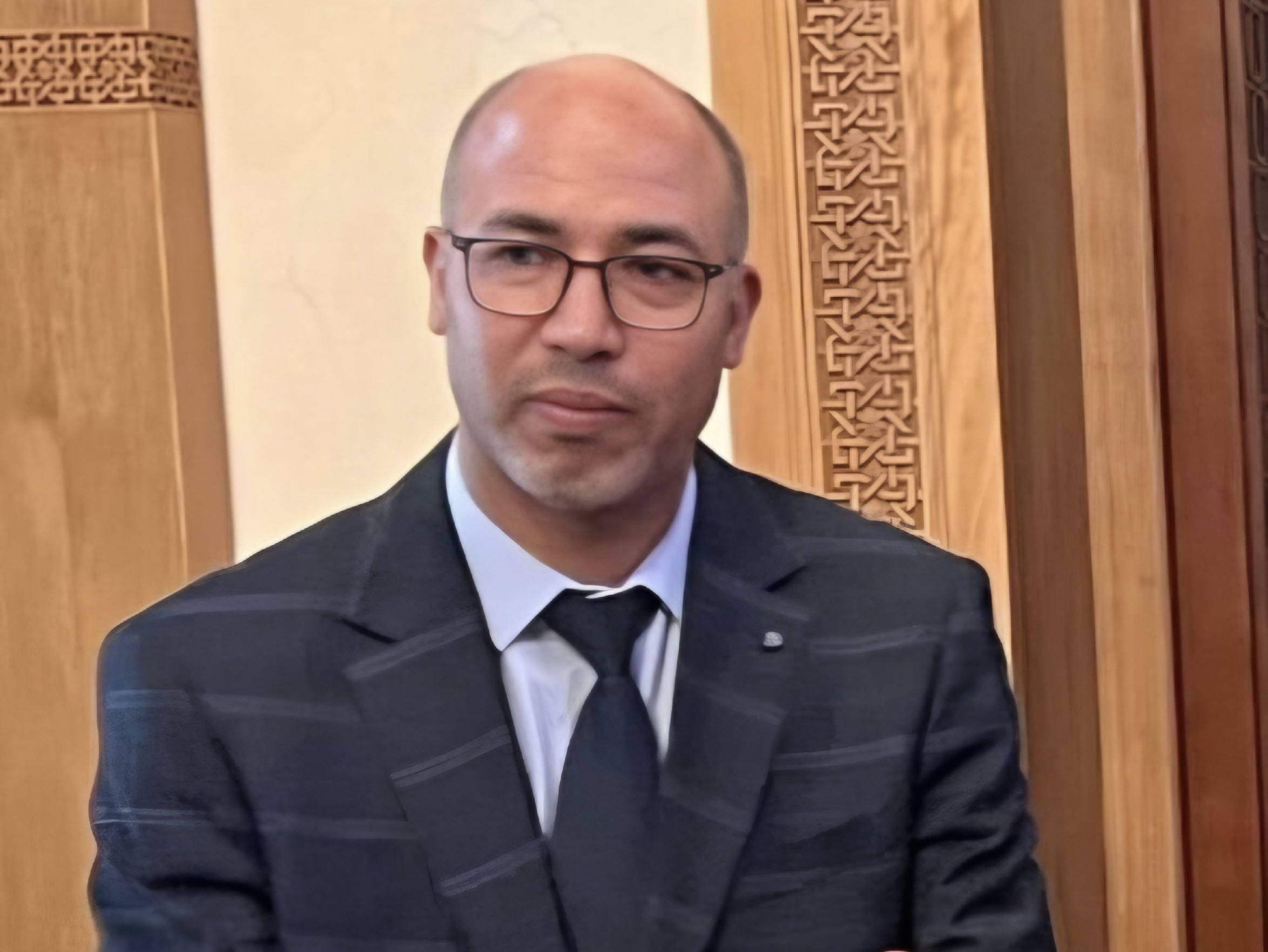 التوقيت الميسر استجابة لمطالب الأجراء والموظفين وتكريس لمسؤولية ومواطنة الجامعة