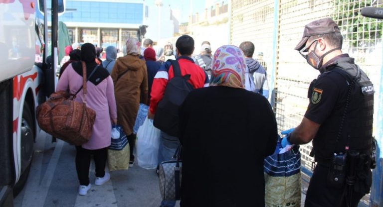 تنظيم رحلات لإعادة العائدين من سبتة المحتلة إلى مختلف المدن المغربية