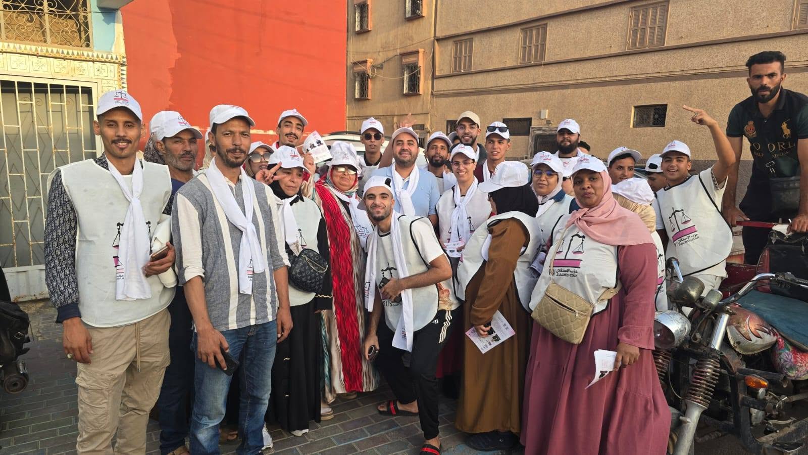 بين الحملة بالاقتناع والحملة بالتعويضات.. ملاحظات من الميدان بإنزكان آيت ملول