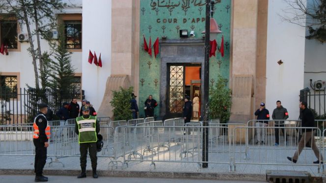 الإتجار بالبشر وهتك العرض.. تفاصيل تهم ثقيلة تزج بـ12 مسؤولاً بخيرية أطفال في السجن