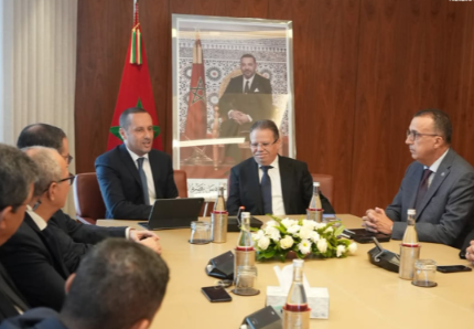 التهراوي يسلم مشعل وزارة الصحة لبجيجو وسط انتظارات المغاربة