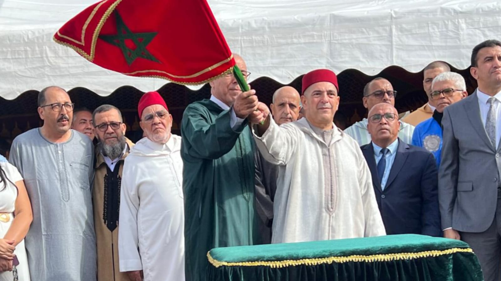 والي جهة سوس ماسة، يعطي انطلاقة أشغال مشروع تأهيل وتهيئة جزء من طريق العباسيين ومدخل الجماعة الترابية للدراركة