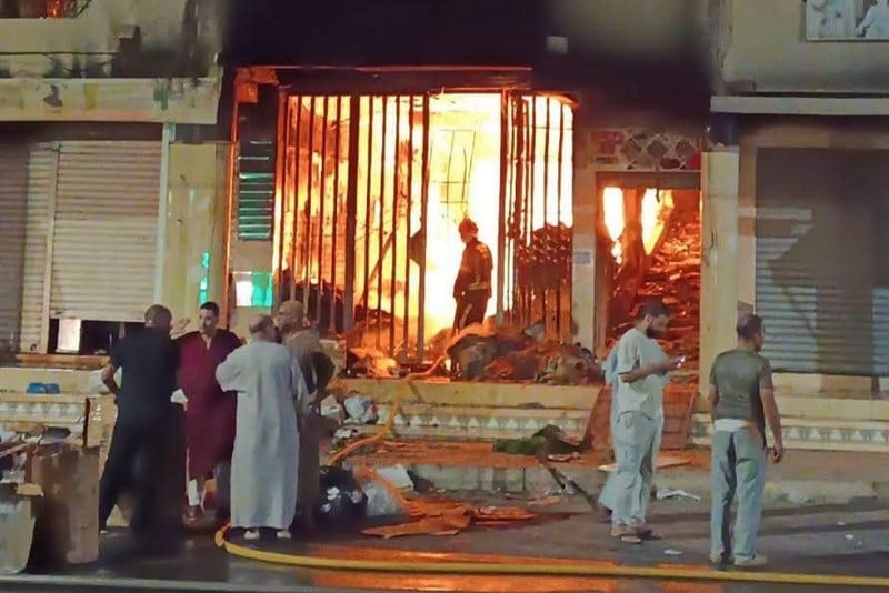 حريق مركب القدس بتزنيت.. فريق التقدم والاشتراكية يسائل وزير الصناعة حول تعويض التجار المتضررين