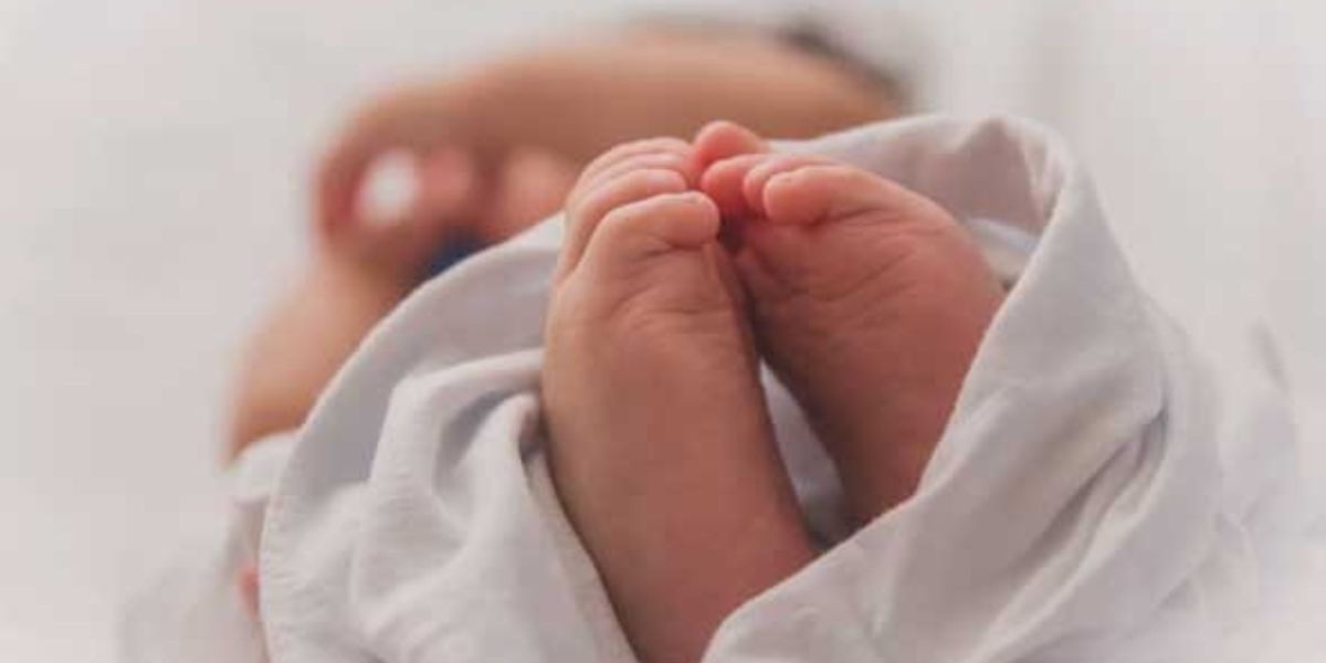 العثور على جـ.ثة رضيعة ملفوفة بقماش في منطقة خلاء